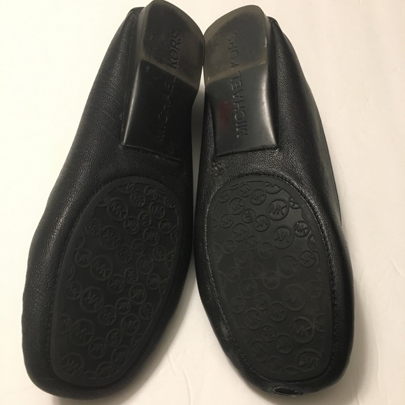 Michael Kors Women’s Leather Shoes Size 81/2M Used - Picture 4 of 6